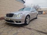 Mercedes-Benz E 320 2003 годаfor8 500 000 тг. в Шымкент – фото 2