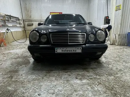 Mercedes-Benz E 420 1997 года за 4 200 000 тг. в Кызылорда – фото 4