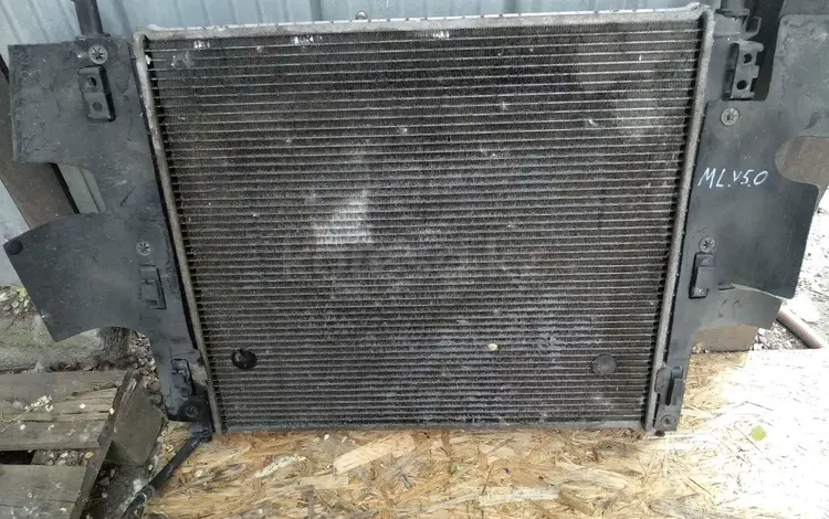 Радиатор охлаждения на ML 500 за 30 000 тг. в Алматы
