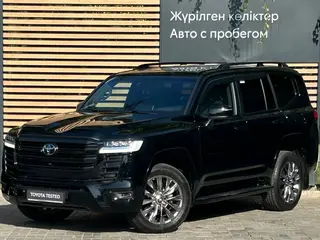 Toyota Land Cruiser Premium+