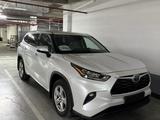 Toyota Highlander 2022 годаүшін22 400 500 тг. в Актау – фото 3
