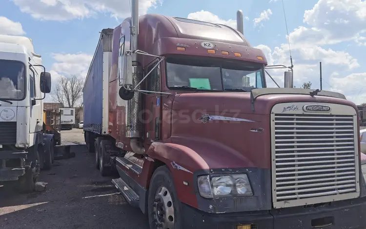 Freightliner  FLD 120 1999 годаүшін8 500 000 тг. в Караганда