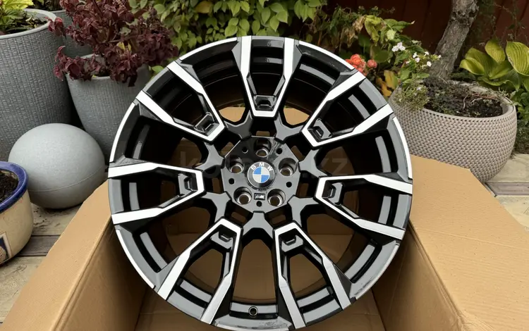 Оригинальные диски R21 на BMW X5 (G05), BMW X6 (G06), BMW X7 (G07) БМВ за 930 000 тг. в Алматы