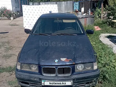 BMW 320 1993 года за 600 000 тг. в Зайсан – фото 3