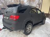 Toyota Fortuner 2005 года за 9 000 000 тг. в Караганда – фото 3