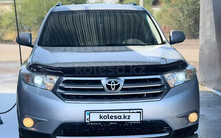 Toyota Highlander 2011 года за 10 000 000 тг. в Алматы