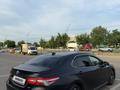 Toyota Camry 2018 годаүшін12 100 000 тг. в Алматы