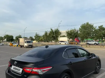 Toyota Camry 2018 года за 12 100 000 тг. в Алматы