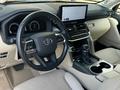 Toyota Land Cruiser Premium 2025 года за 63 090 000 тг. в Алматы – фото 13
