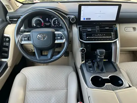 Toyota Land Cruiser Premium 2025 года за 63 090 000 тг. в Алматы – фото 10