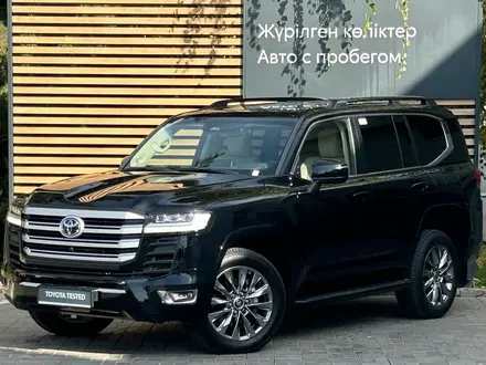 Toyota Land Cruiser Premium 2025 года за 63 090 000 тг. в Алматы