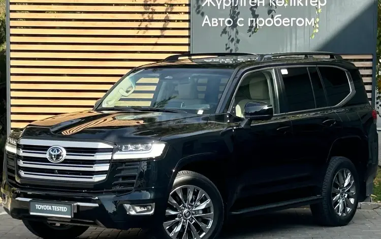 Toyota Land Cruiser Premium 2025 года за 63 090 000 тг. в Алматы