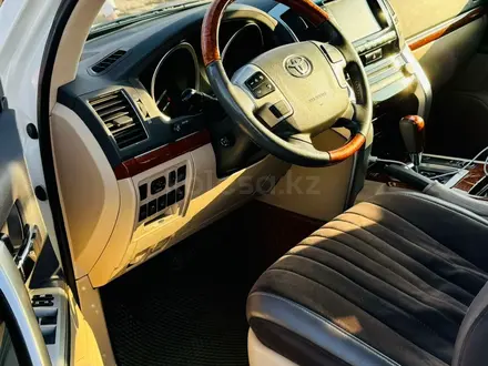 Toyota Land Cruiser 2013 года за 22 500 000 тг. в Алматы – фото 6