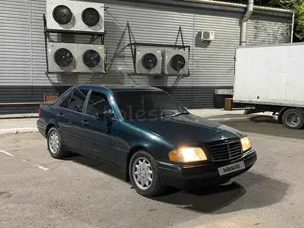 Mercedes-Benz C 220 1994 года за 2 500 000 тг. в Караганда – фото 4