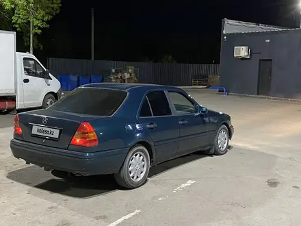 Mercedes-Benz C 220 1994 года за 2 500 000 тг. в Караганда – фото 5