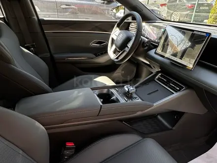 BYD Qin L DM-i Beyond 2025 года за 9 900 000 тг. в Алматы – фото 13