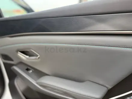 BYD Qin L DM-i Beyond 2025 года за 9 900 000 тг. в Алматы – фото 18