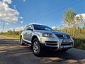 Volkswagen Touareg 2003 года за 4 700 000 тг. в Петропавловск – фото 7