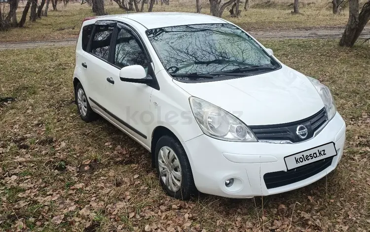 Nissan Note 2013 годаүшін5 500 000 тг. в Риддер