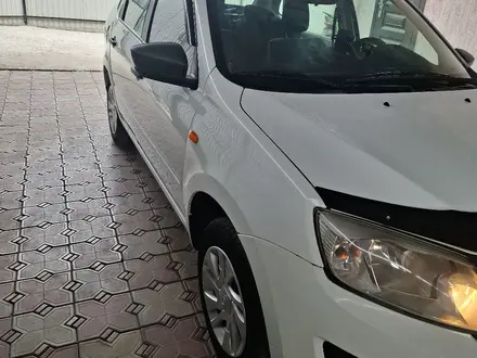 ВАЗ (Lada) Granta 2190 2017 года за 2 600 000 тг. в Алматы – фото 2