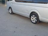 Toyota Hiace 2012 года за 13 000 000 тг. в Жанаозен