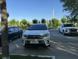 Toyota Highlander 2016 года за 15 500 000 тг. в Шымкент – фото 3