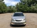 Toyota Camry 2005 года за 6 200 000 тг. в Урджар – фото 3