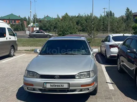 Toyota Camry 1992 года за 2 000 000 тг. в Астана – фото 2