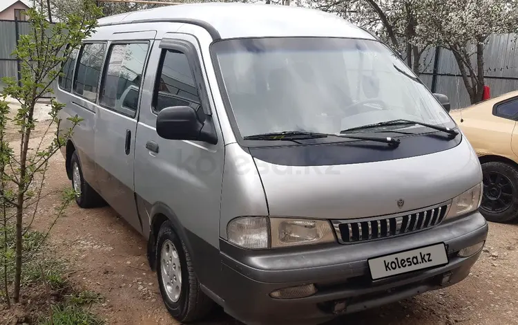 Toyota Hiace 2002 года за 3 300 000 тг. в Алматы