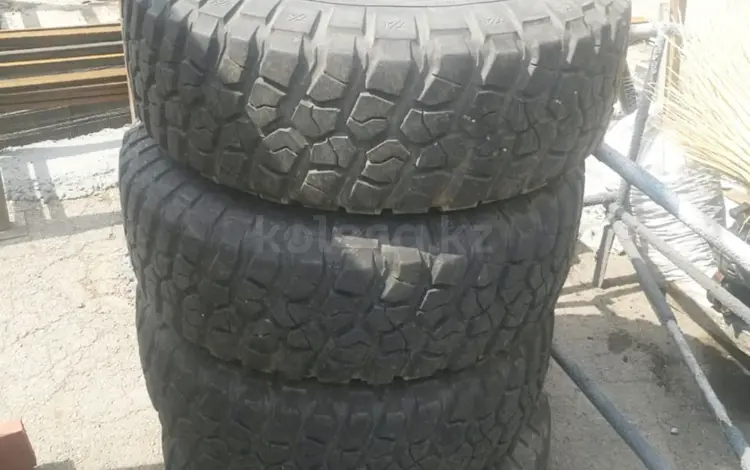 Комплект шин с дисками на Тойота Ленд Крузер 100 за 350 000 тг. в Алматы