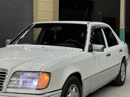 Mercedes-Benz E 200 1994 года за 2 500 000 тг. в Туркестан – фото 5