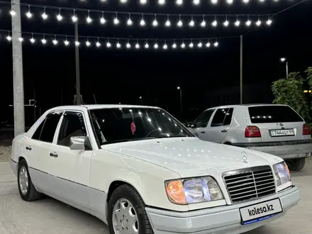 Mercedes-Benz E 200 1994 года за 2 500 000 тг. в Туркестан – фото 6