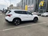 Hyundai Santa Fe 2023 годаfor18 500 000 тг. в Астана – фото 2