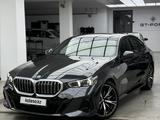 BMW 530 2023 года за 38 000 000 тг. в Астана – фото 2