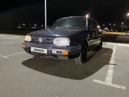 Volkswagen Golf 1993 года за 1 500 000 тг. в Усть-Каменогорск – фото 3