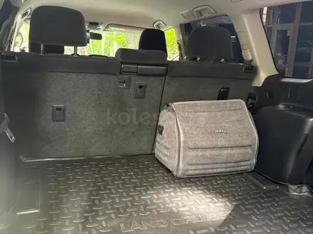 Toyota Land Cruiser Prado 2014 года за 16 900 000 тг. в Алматы – фото 10