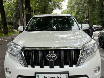 Toyota Land Cruiser Prado 2014 года за 16 900 000 тг. в Алматы – фото 2