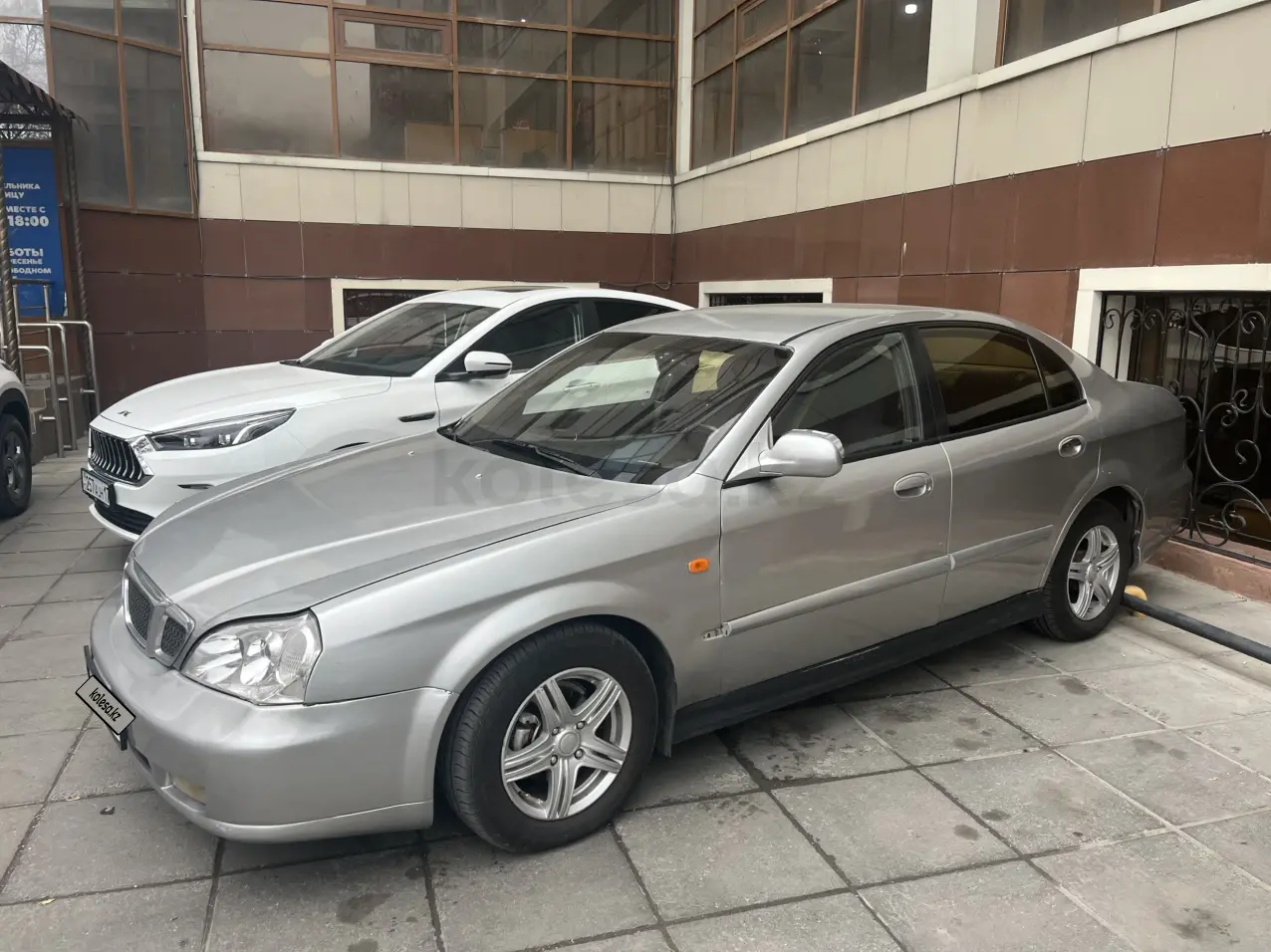 Daewoo Magnus, 2001