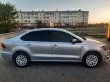 Volkswagen Polo 2015 года за 3 500 000 тг. в Актобе – фото 4