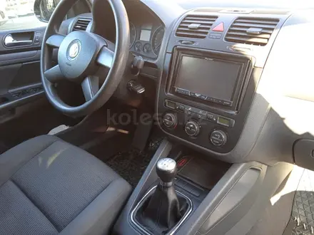 Volkswagen Golf 2004 года за 2 700 000 тг. в Талдыкорган – фото 8