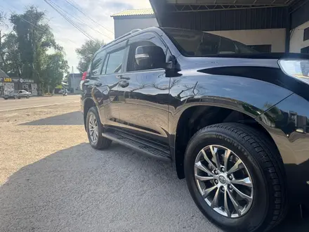 Toyota Land Cruiser Prado 2012 года за 17 000 000 тг. в Тараз