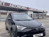 Toyota RAV4 2016 года за 9 300 000 тг. в Атырау