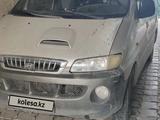 Hyundai Starex 2002 годаүшін2 300 000 тг. в Тараз