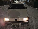 Volkswagen Passat 1991 годаfor1 400 000 тг. в Павлодар