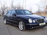 Mercedes-Benz E 430 1999 годаүшін6 300 000 тг. в Семей – фото 3