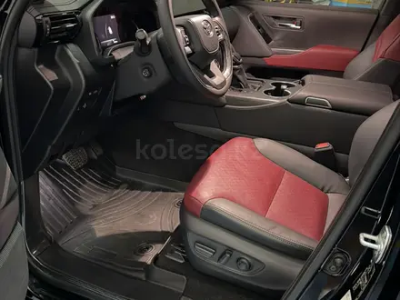 Toyota Land Cruiser 2021 года за 47 000 000 тг. в Алматы – фото 7