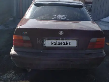 BMW 318 1992 года за 1 050 000 тг. в Усть-Каменогорск – фото 4