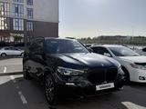 BMW X5 2019 года за 29 000 000 тг. в Астана