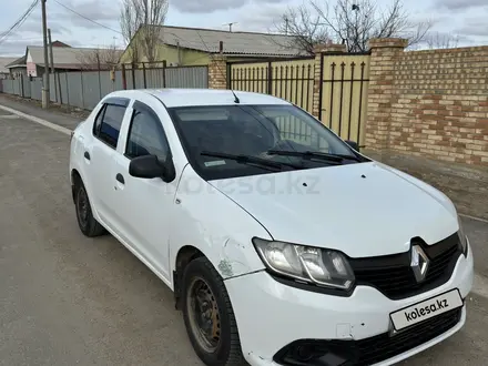 Renault Logan 2015 года за 2 500 000 тг. в Атырау – фото 3