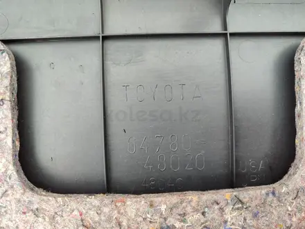 Обшивка крышки багажника за 8 000 тг. в Алматы – фото 3